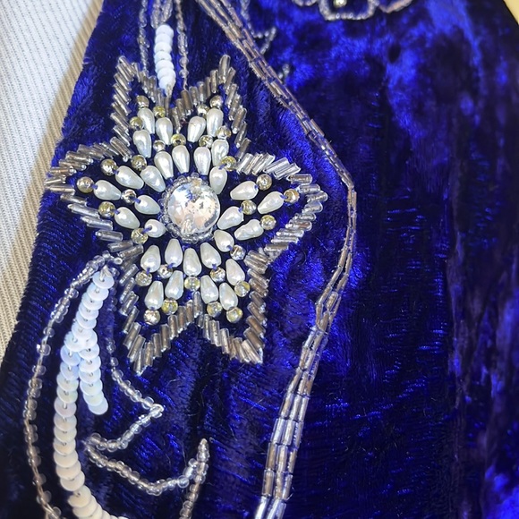 Vintage Blue Velvet Size Large Beaded Pearls Blazer Topper USA Made Event NYEve - Picture 3 of 12